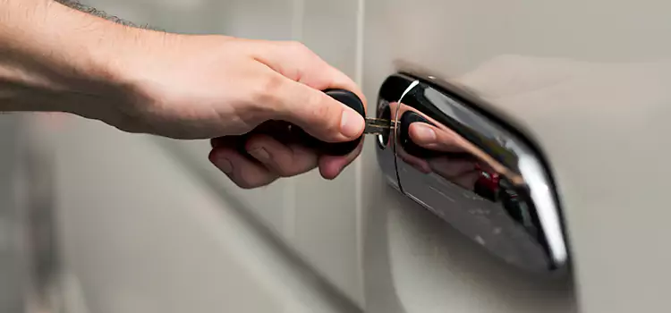 Why Choose Our Auto Locksmith Team in Bartlesville, OK?